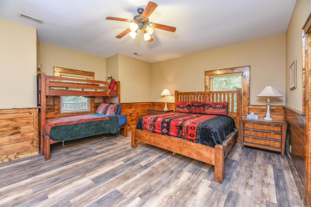 Smokystays 6 Bedroom Cabin Pigeon Forge Exteriér fotografie